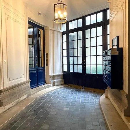 La Rive Etoilee By Riverside In The City Center In A Historic Architecture * Parigi